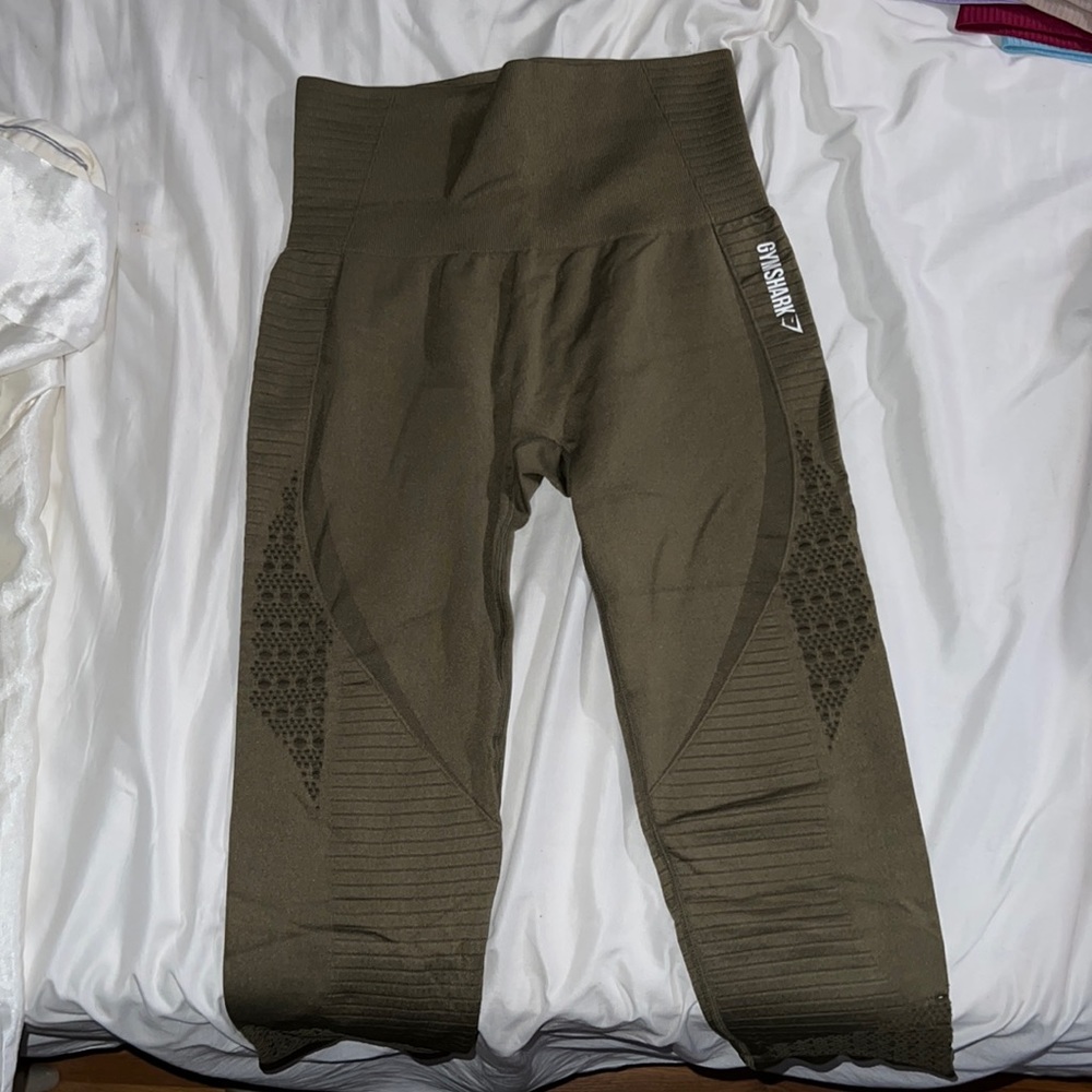 Gymshark Energy Seamless Half Leggings